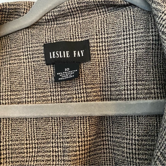 Leslie Fay blazer in good condition! Unlined, size 10 - Picture 2 of 6